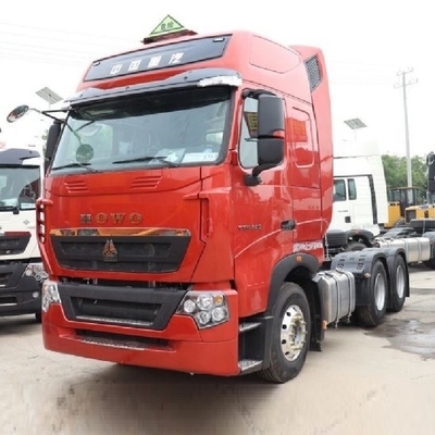 Sinotruk HOWO T7H 440HP 6X4 Trator químico perigoso com capacidade de tanque de combustível de 500-600L
