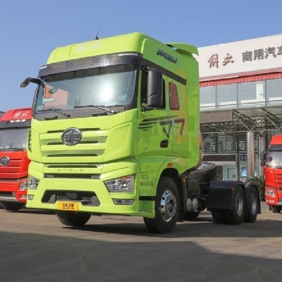 FAW Jiefang J7 camião pesado 6X4 GNL camião de tração 530hp motor e controle de cruzeiro ACC