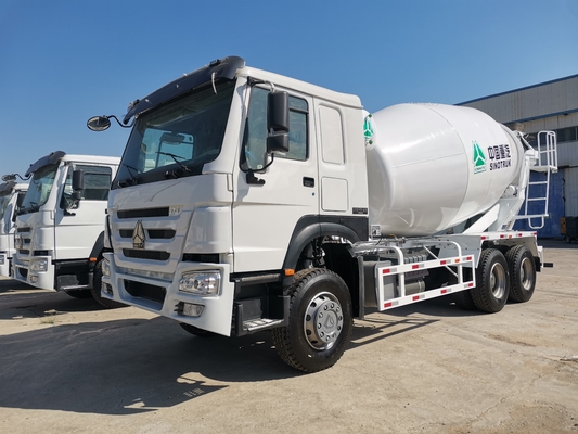 2012 Ano usado HOWO Mixer de concreto com 95kw / 2400rpm Motor acessível