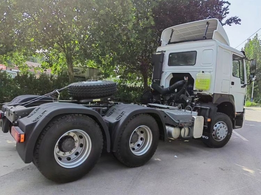 Meia fileira Diesel SinotruK usado haow 371 cabeça de trator remodelado carro especial de trator