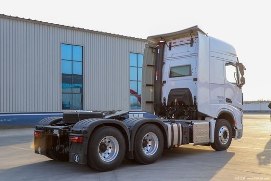 Direção direita Weichai Motor 6X4 AMT Automático Trator Truck
