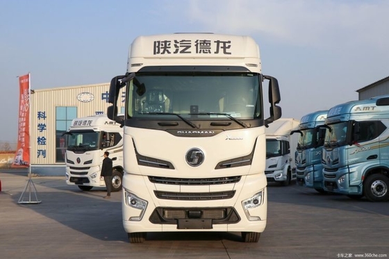 Direção direita Weichai Motor 6X4 AMT Automático Trator Truck