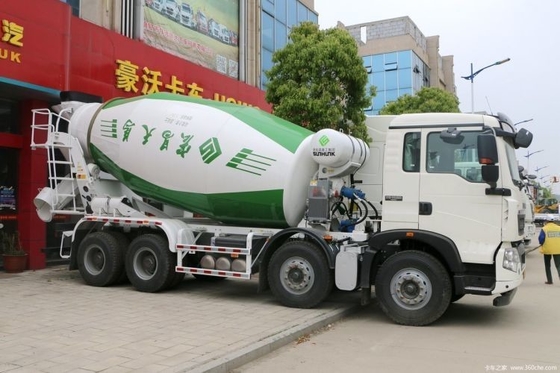 Lojas de materiais de construção usados SinotruK HOWO T5G 340HP 8X4 7.37 Quadrado caminhão de mistura de concreto