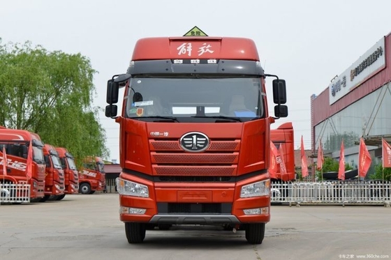 Inventário de segunda mão FAW Jiefang J6P 460HP 6x4 Tractor-Head Trailer