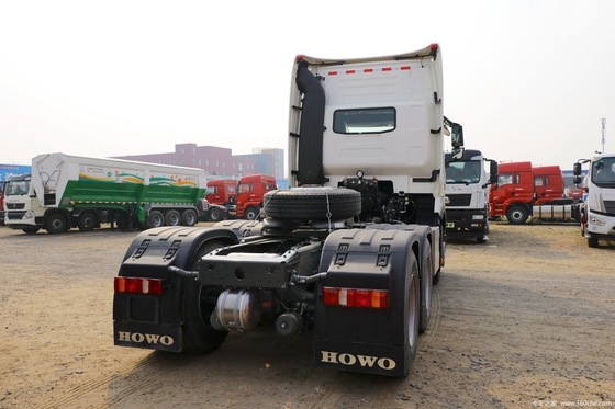 7100x2496x3958mm Boutique HOWO HOWO T7H 6*4 Tractor Truck com janela manual