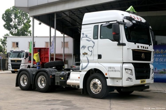 Cabeça de tractor SinotruK SITRAK C7H 440HP 6X4 8X4 de segunda mão com 2 assentos de passageiros