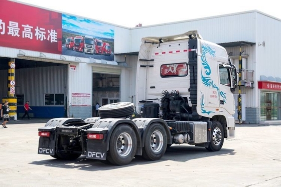 ACC Cruise Control 500-600L Capacidade do tanque de combustível Dongfeng Tianlong GX560 6X4 Trator