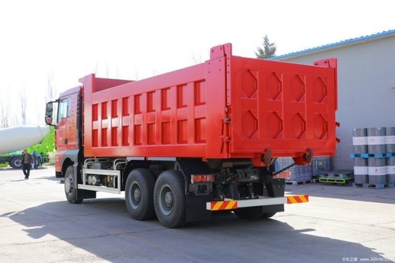 Suspensão aerodinâmica Assento do condutor 6 cilindros 23 Inventário SITRAK G7 400HP camião de descarga