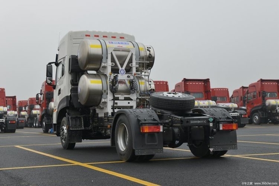 Caminhão pesado Dongfeng Tianlong KL 4*2 6*4 Cabeça de tração para assento normal do condutor
