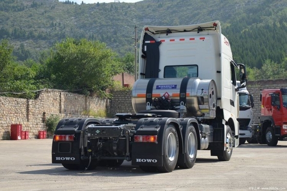 Ecrã táctil Boutique Car Traction Head SinotruK HOWO TH7 caminhão pesado 4*2 6*4 para venda