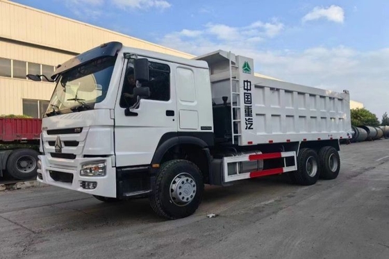 Direção direita caminhão pesado nacional usado HOWOV7 6X4 440HP camião de descarga 5,8m carro especial