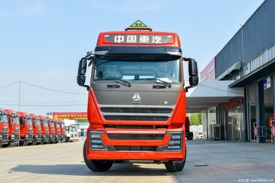 6 cilindros HOWO TH7 4*2 6*4 Tractor CHG LNG Truck Head para transporte de mercadorias perigosas