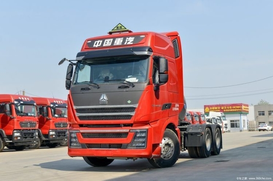 6 cilindros HOWO TH7 4*2 6*4 Tractor CHG LNG Truck Head para transporte de mercadorias perigosas