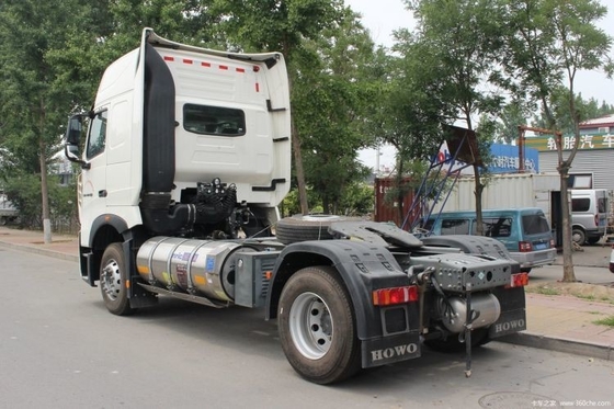 Sinotruk HOWO T7H 4*2 Caminhão de reboque de mercadorias perigosas