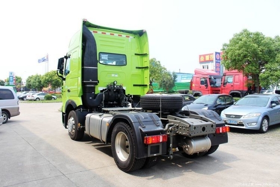 360° câmera traseira Sinotruk HOWO T7H 440HP 4X2 Trator com direção direita a preços acessíveis