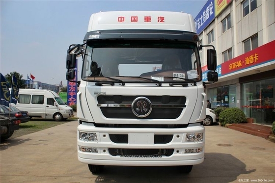 Controle de velocidade ACC Sinotruk Steyr D7B 380HP 4X2 cabeça de caminhão de tração 6.21 * 2.496 * 3.875M