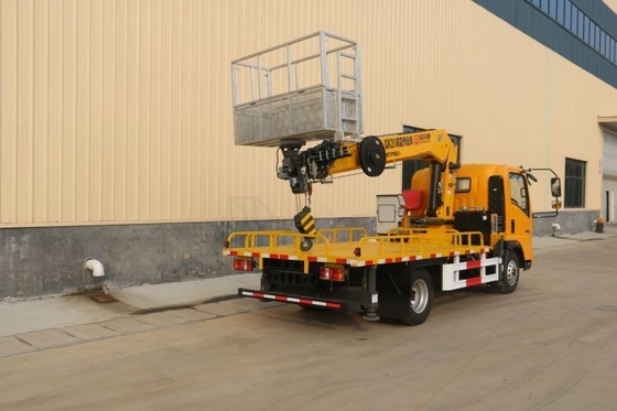 Potência 150hp Boutique Howo de segunda mão 16m-30m Caminhão de trabalho aéreo com guindaste de caminhão