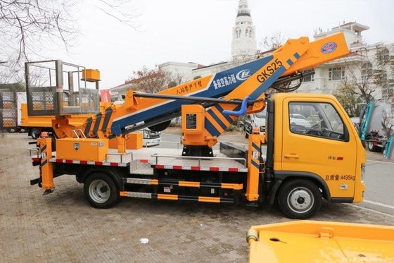 Foton Era Navigator S1 Veículo de trabalho aéreo Controle hidráulico e capacidade do tanque de combustível ≤ 100 L