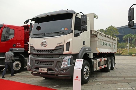 Dongfeng Liuqi Chenglong H5 310 HP 6X4 cabeça de caminhão de tração com número de mudança de marcha atrás 2