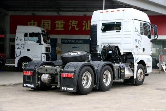 Sinotruk SITRAK C7H 6X4 440HP caminhão pesado para transporte de produtos químicos perigosos em um