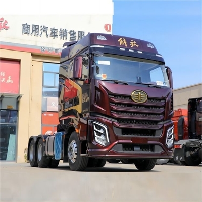 560 HP Faw Jiefang J6V 6X4 cabeça de caminhão de tração para transporte logístico