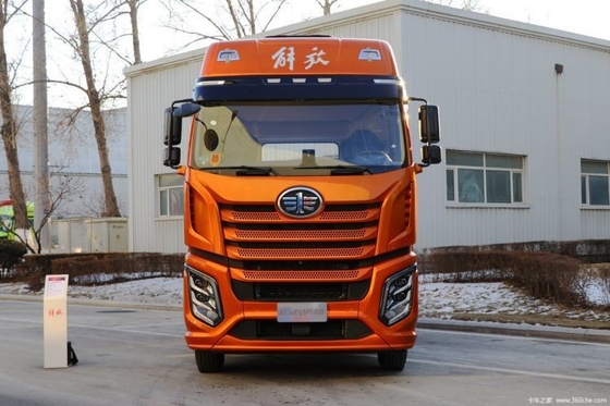 FAW Jiefang J6V 520HP 6X4 cabeça de caminhão de tração de engrenagem automática para o segmento de caminhões pesados