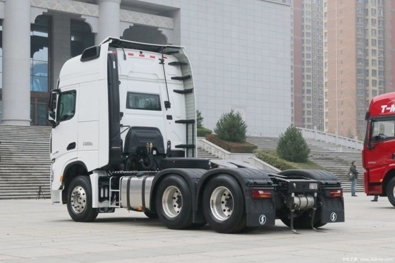 Capa de camião Delong X6000 490HP 6x4 Euro 6 Padrão de emissões 10R22.5 Pneus