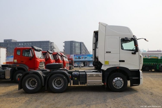 12 Forward Shift HOWO T7H 440 HP 6X4 caminhões-trator com projeto de pensamento para a frente