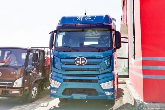 FAW Jiefang J7 GNL CHG 371 375HP 4*2 6*4 6*2 Trator de carga com velocidade máxima de 120KM/H