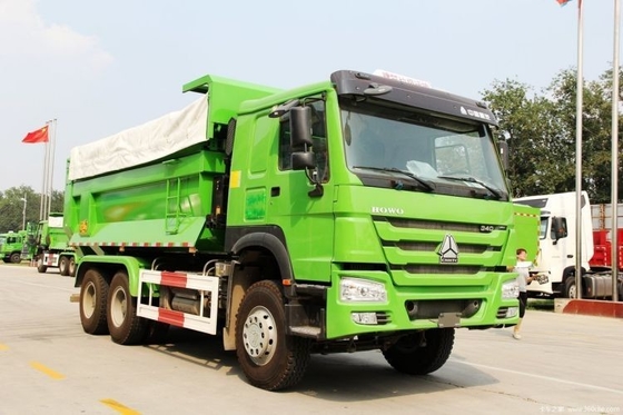 Comprado Usado HOWO Dump Tipper Truck 6X4 340 HP 5,6m para transporte de carga pesada