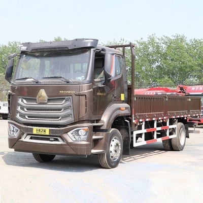Sinotruk National Heavy Duty Truck HOWo NX 220HP 4X2 6.75m Hurdle Truck para Van Cargo