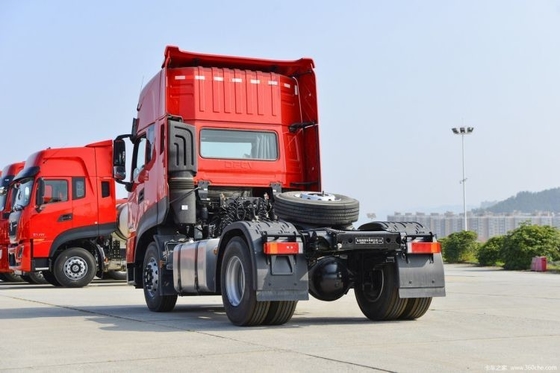 Meia fileira de assentos fileiras Dongfeng Tianlong KL 385 HP 4X2 caminhões tractor com touch screen