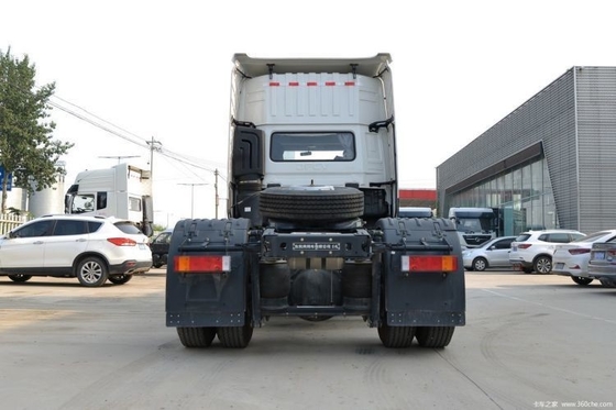 Caminhão pesado Dongfeng Tianlong KL 4X2 Caminhões tractores com 465 CV e velocidade máxima de 110 km/h