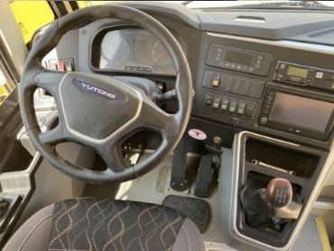 Autobus de escola primária Euro 4 Norma de emissões Torque máximo 330N.m/1400-2400r/min