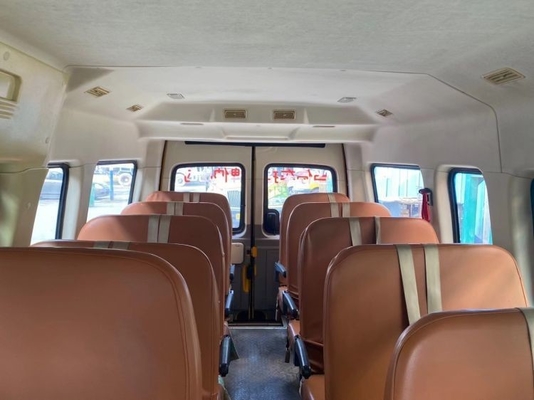Autocarro Escolar Euro 3 usado para alunos do ensino primário para atender às necessidades dos clientes