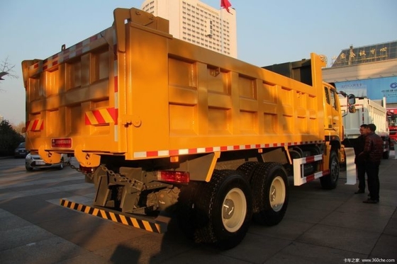 10 Forward Shift SINOTRUCK Haohan J5G 310hp 6X4 5.8m camião de lixo em um competitivo