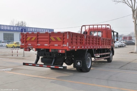 SINOTRUCK HOWO G5X Medium Card 220hp 4X2 6.75m Hurdle Truck para o crescimento do seu negócio