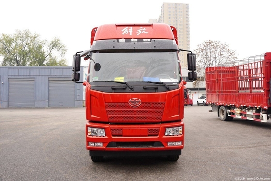 Ar condicionado automático Faw Jiefang J6L Zhongka Chuangfu 220HP 4X2 6.8m camião usado