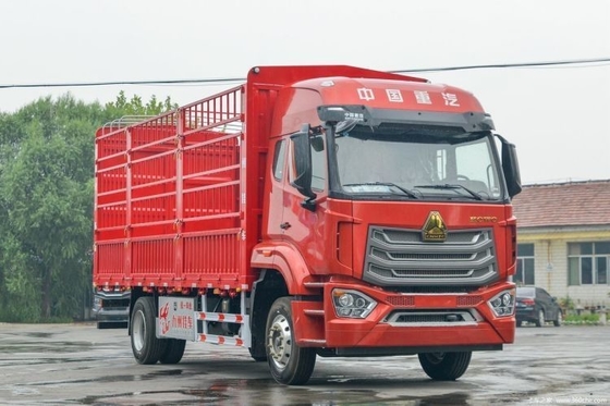 Peso bruto do veículo 20001-25000 kg Sinotruk HOWo N5W 220 CV 4X2 6.7m Caminhão de armazenagem