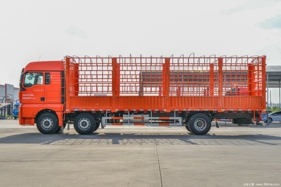 Sinotruk de segunda mão SITRAK G7 330hp 6X2 8,6m Caminhão tipo grade Caminhão de vedação