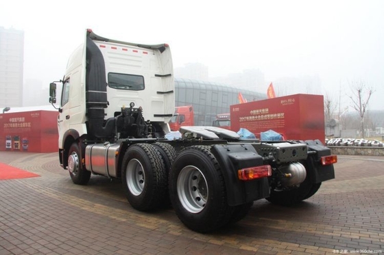 Carros usados chineses Sinotruk HOWO T6G 6X4 Trator caminhão com 380HP Potência