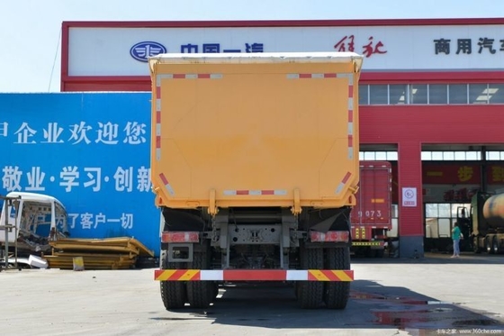Boutique Sinotruk de segunda mão SITRAK G7W 400hp 8X4 6.8m camiões de lixo com 6.2-8m tanque de carga