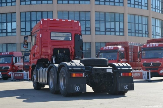 Tractor Shacman Delong M3000S com capacidade de tanque de combustível de 500-600L e 351-450 cv