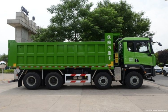 Compra um camião Shacman Delon X5000 8X4 com 430 cavalos e sistema multimédia.