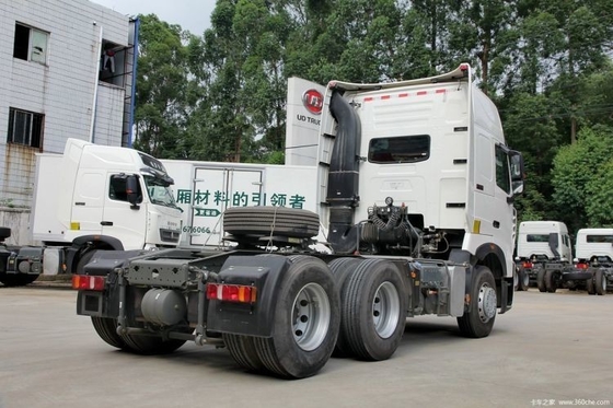 HOWO T7H camião pesado 480HP 6X4 camião tractor com 295/80R22.5 16PR pneus