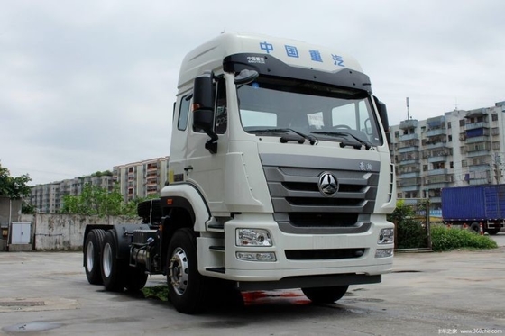 SinotruK Haohan J7G camião pesado 4*2 6*4 camião de tracção para binário máximo Nm 2000-2500Nm